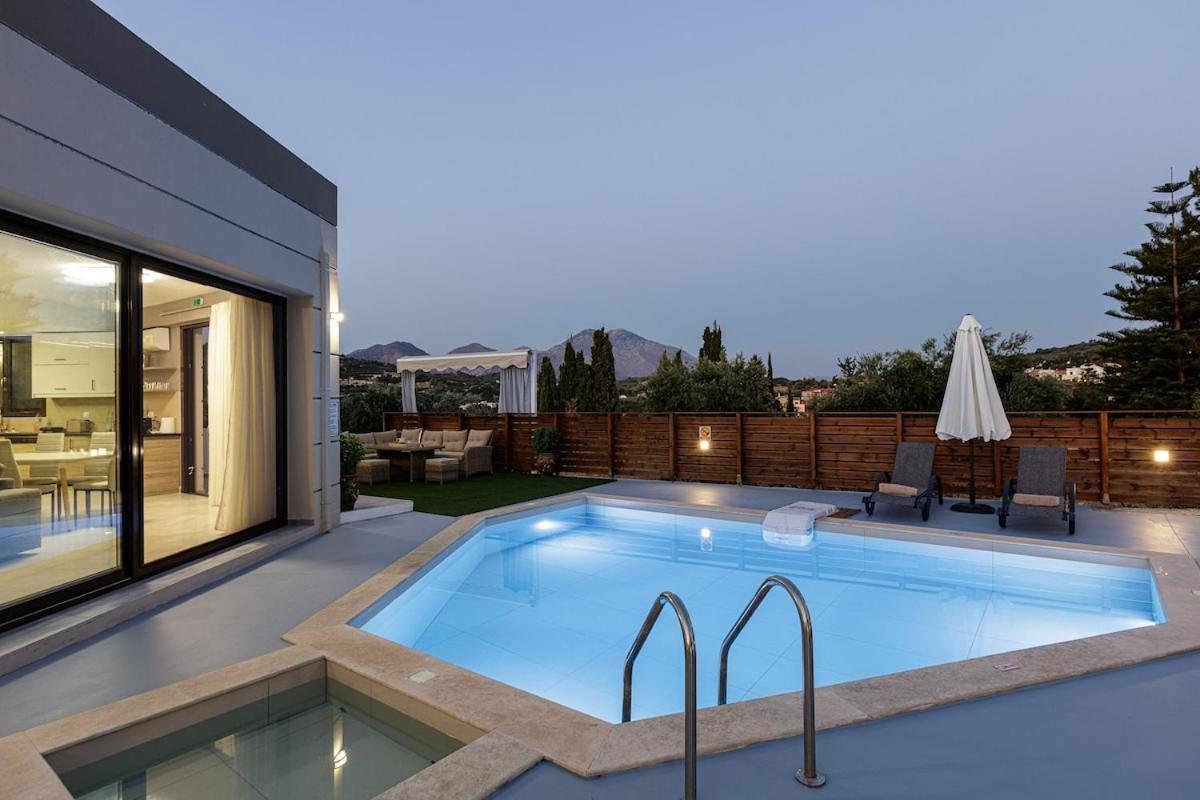 Perama  Villa Chnaris - Private Pool And Sauna מראה חיצוני תמונה