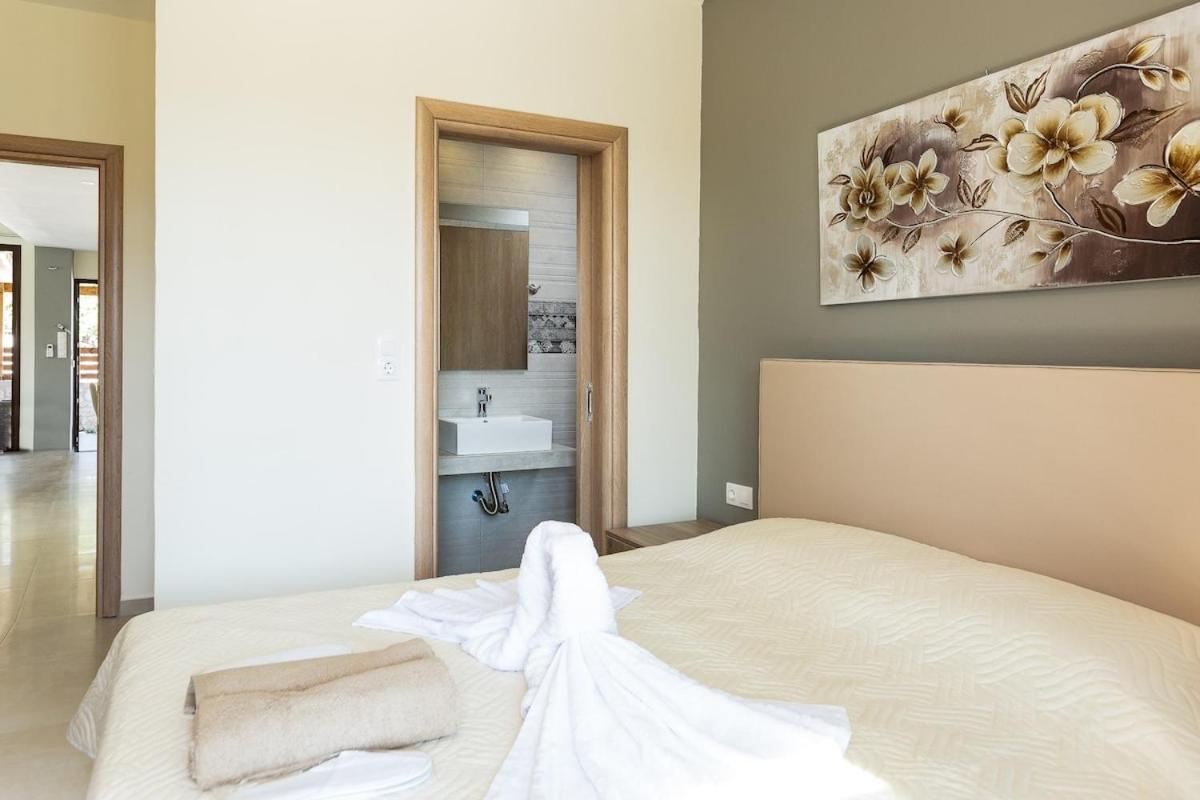 Perama  Villa Chnaris - Private Pool And Sauna מראה חיצוני תמונה